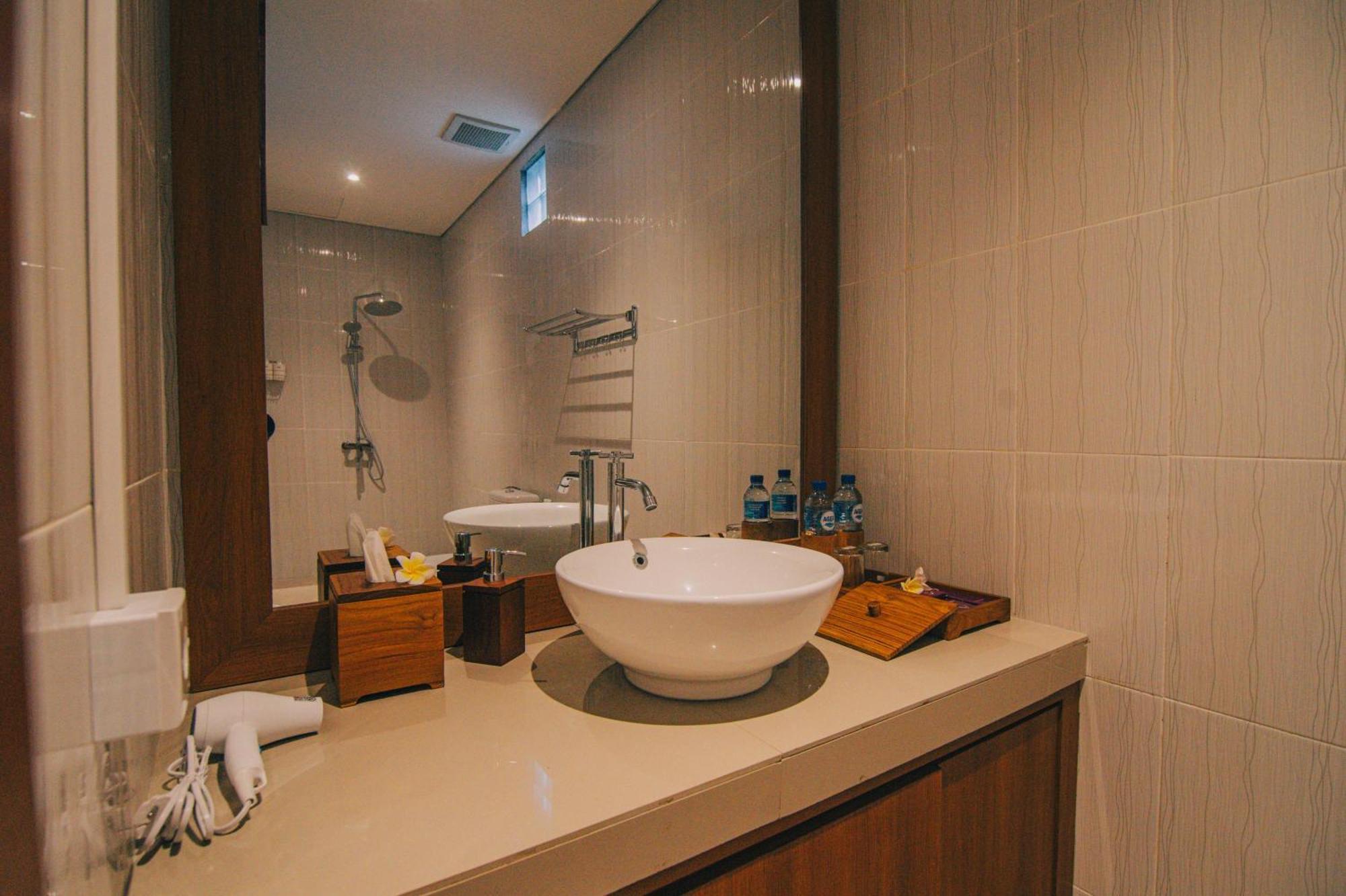 Cucukan Beach Guest House Gianyar  Exterior photo